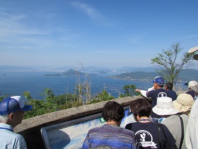 瀬戸内の島々を一望できる砲台山